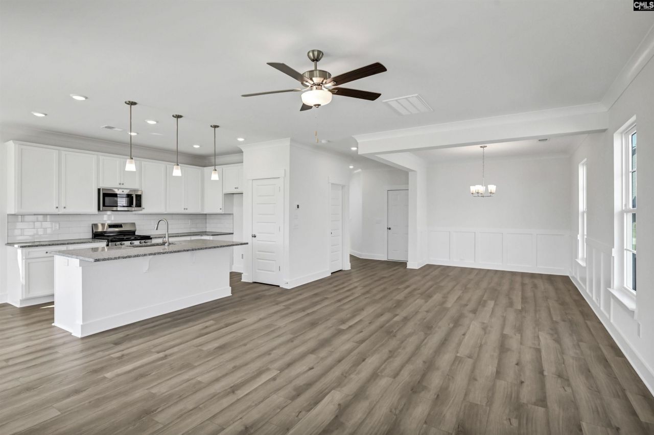 608 Thunder Gulch Avenue Photo 10