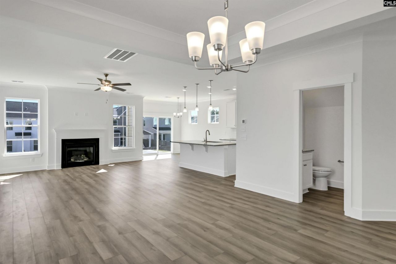 608 Thunder Gulch Avenue Photo 21