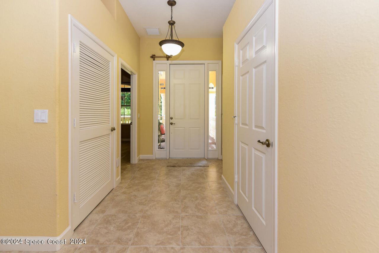 8073 S Indian River S Drive, Fort Pierce, FL 34982 Photo