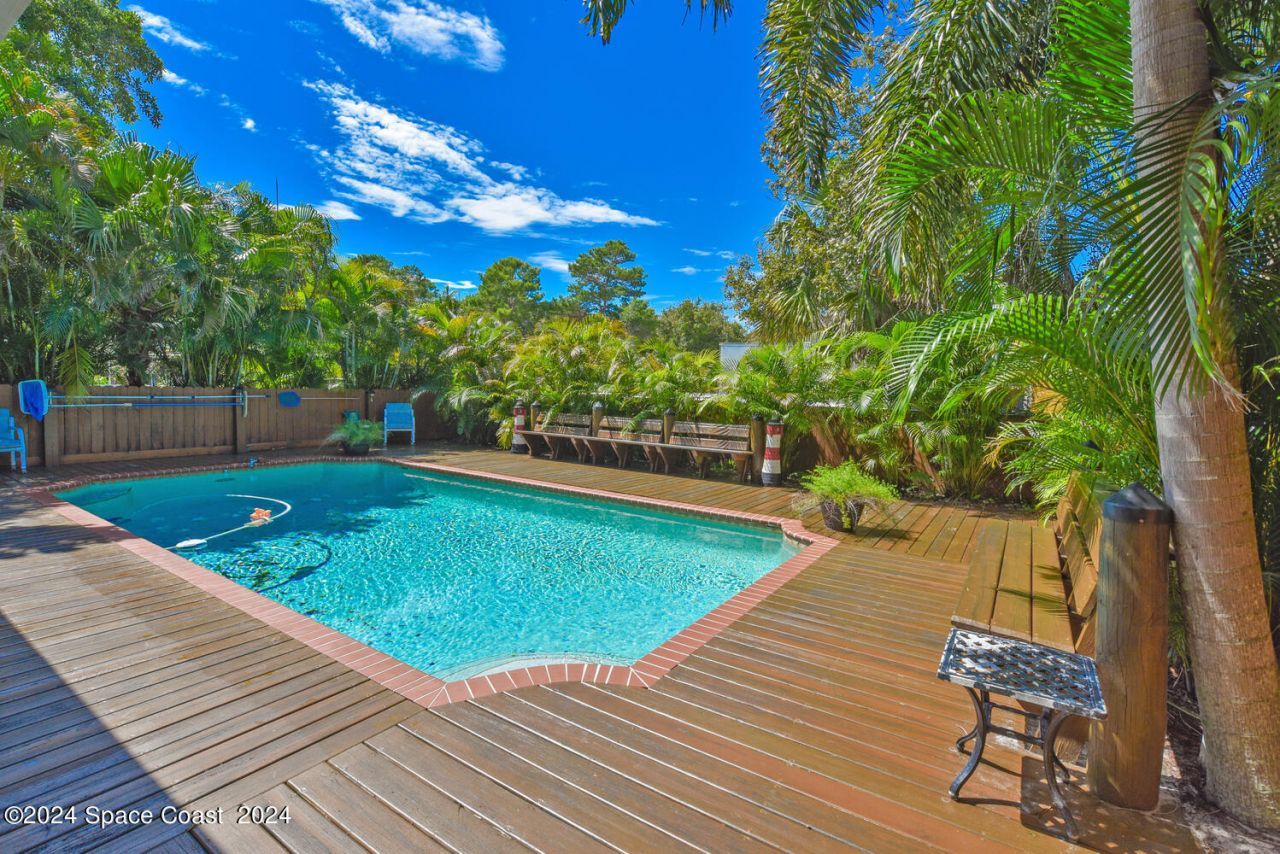 8073 S Indian River S Drive, Fort Pierce, FL 34982 Photo