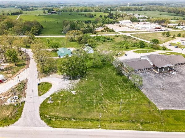 1495 S Sam Houston Boulevard, Houston, MO 65483
