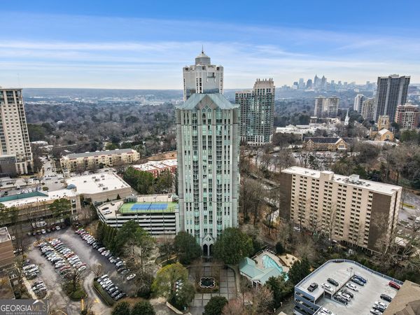 2870 Pharr Court South NW, Unit 1209, Atlanta, GA 30305