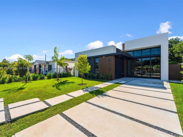 412 NW 47th St, Miami, FL 33127