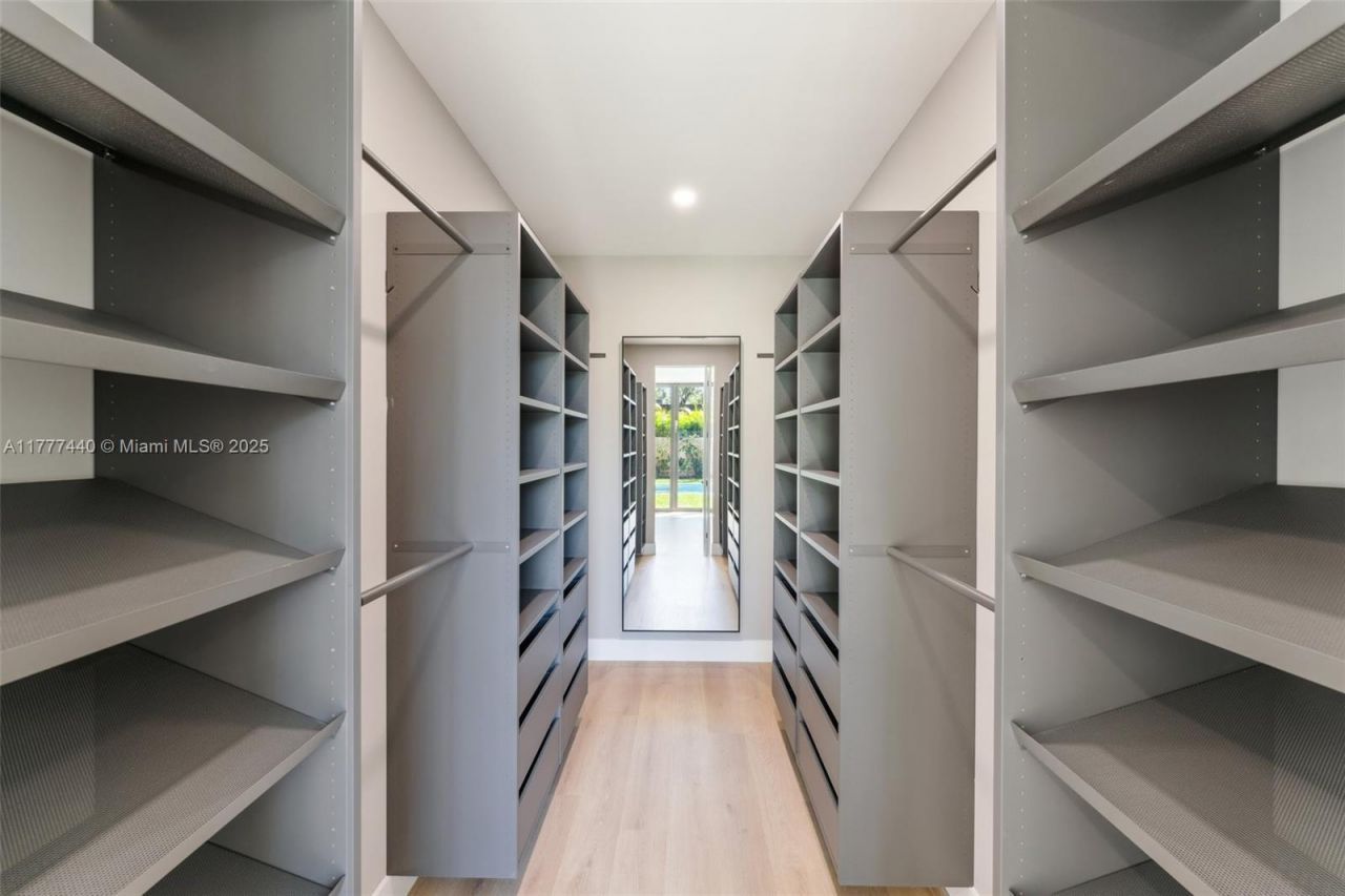 412 NW 47th St, Miami, FL 33127 Photo