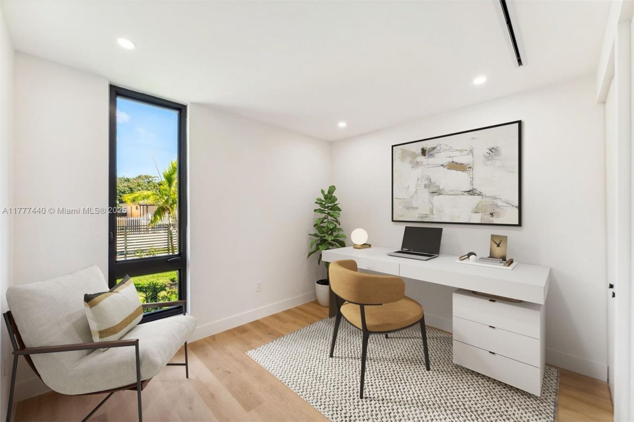 412 NW 47th St, Miami, FL 33127 Photo