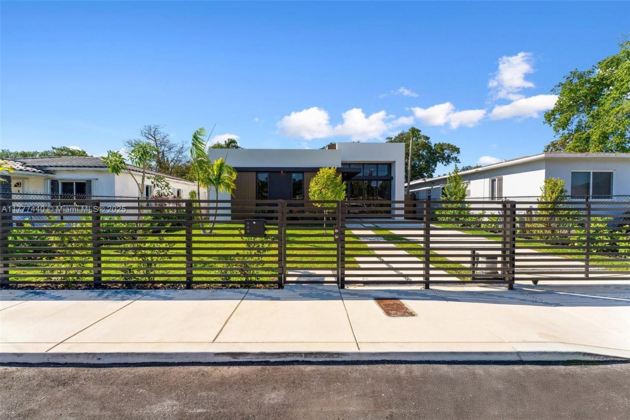 412 NW 47th St, Miami, FL 33127 Photo