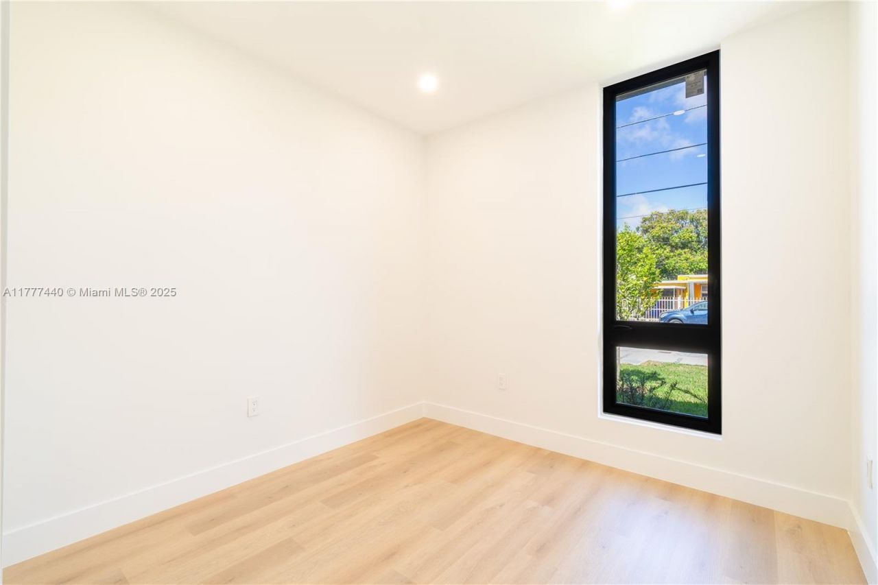 412 NW 47th St, Miami, FL 33127 Photo