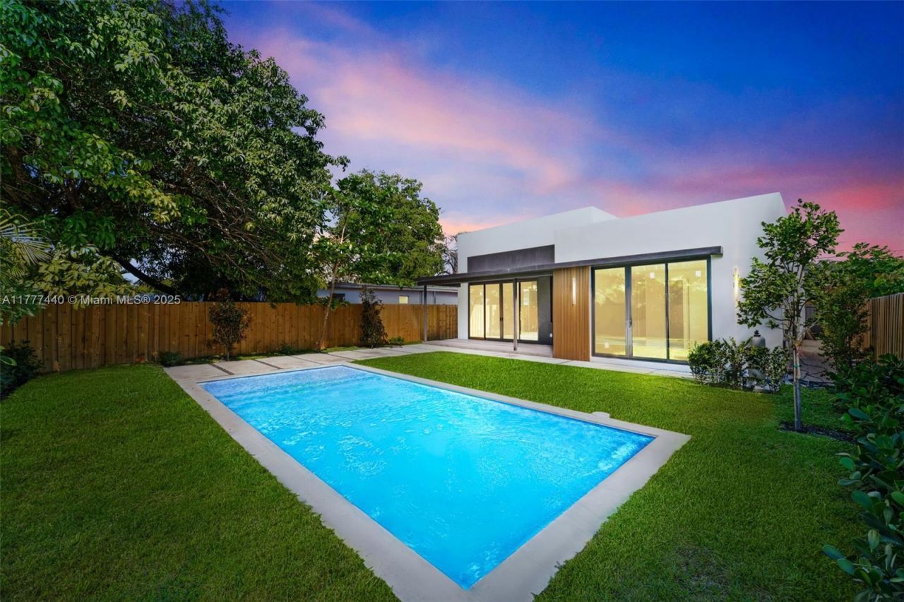 412 NW 47th St, Miami, FL 33127 Photo