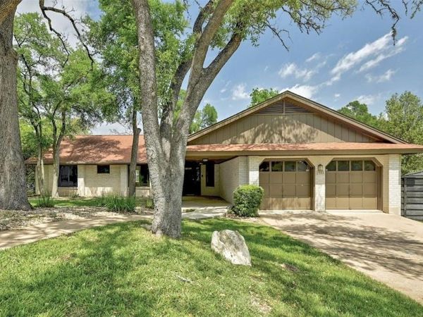 2115 Wychwood DR, Austin, TX 78746