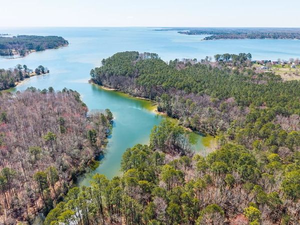 226 Fox Point Road, REEDVILLE, VA 22539