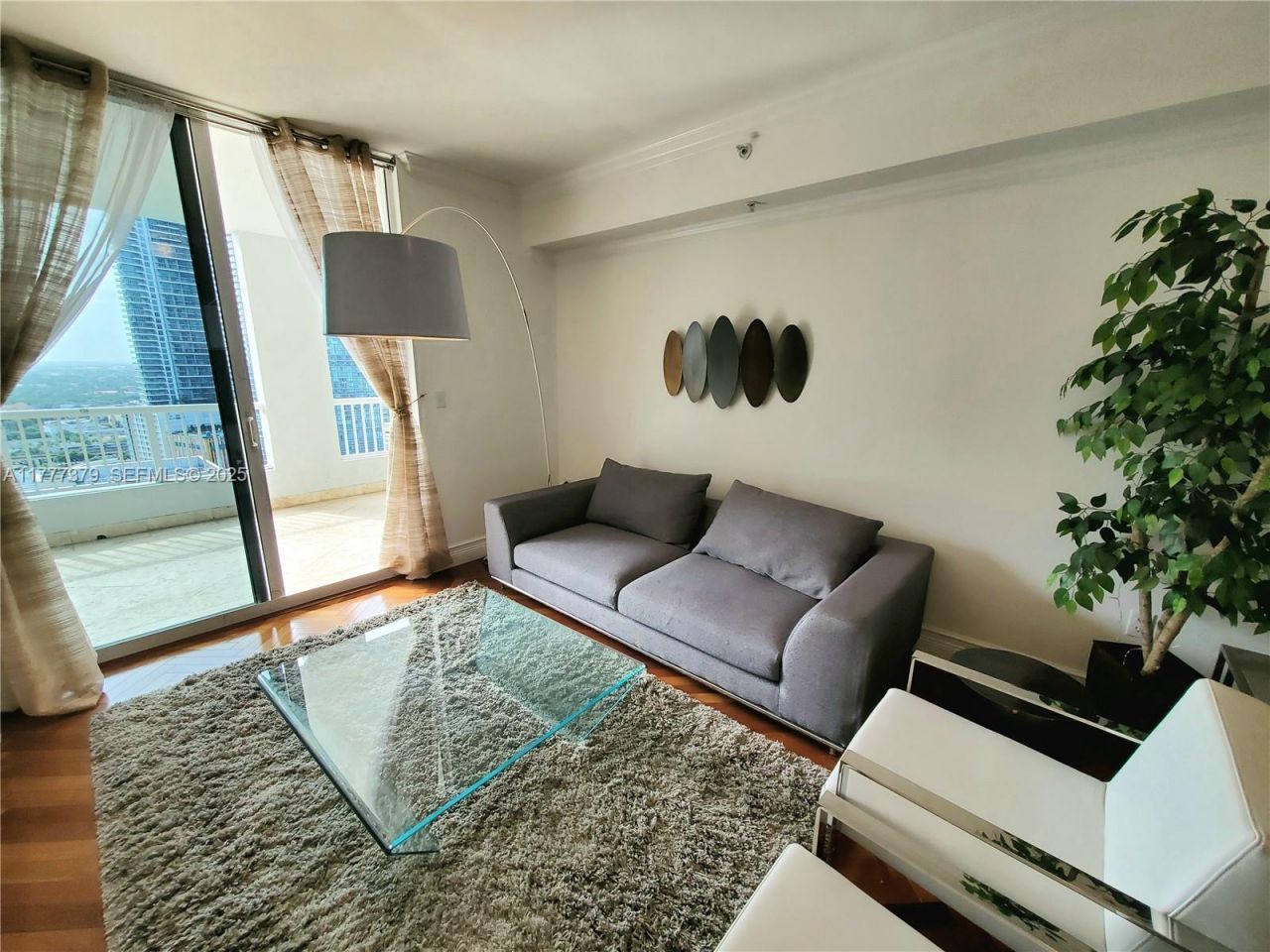 170 SE 14th St, Unit 2705, Miami, FL 33131 Photo