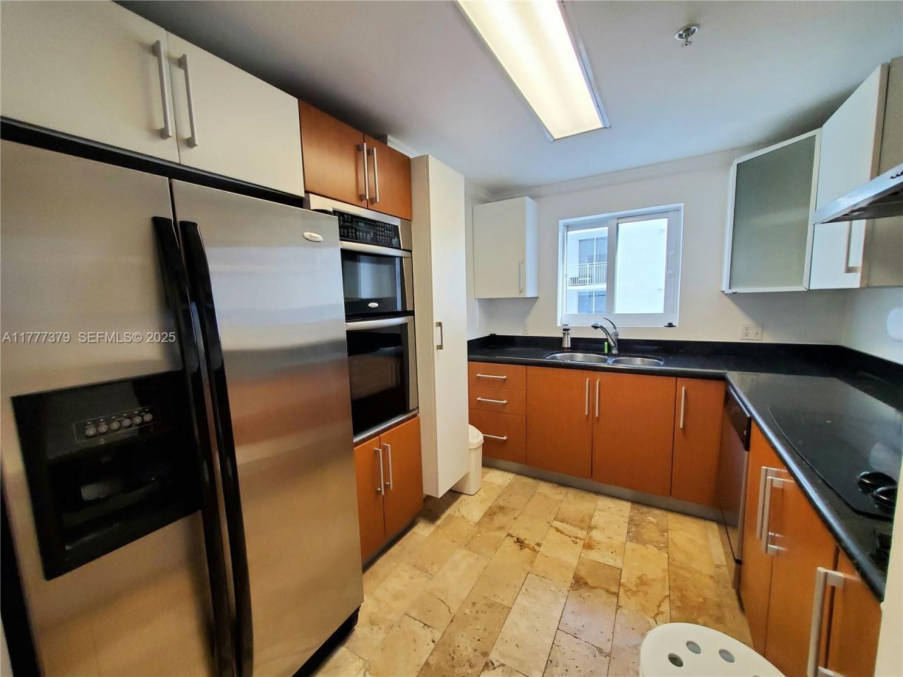 170 SE 14th St, Unit 2705, Miami, FL 33131 Photo