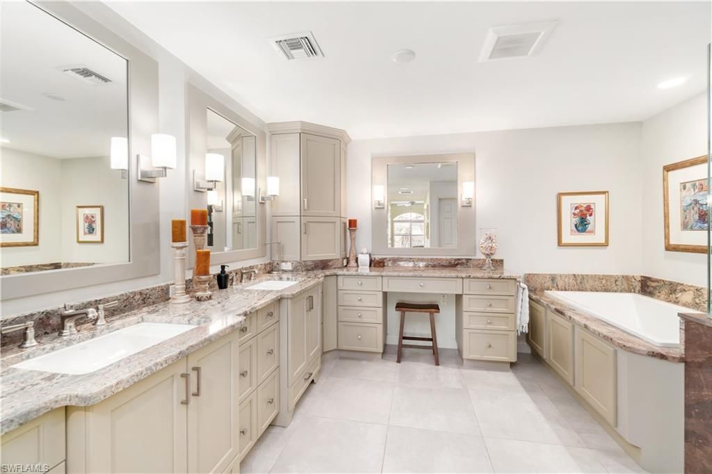 559 Audubon Blvd, Unit 201, Naples, FL 34110 Photo