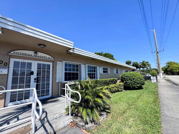 900 N 24th Avenue, Hollywood, FL 33020