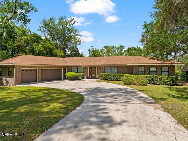 1704 MEMORY Lane, Jacksonville, FL 32210