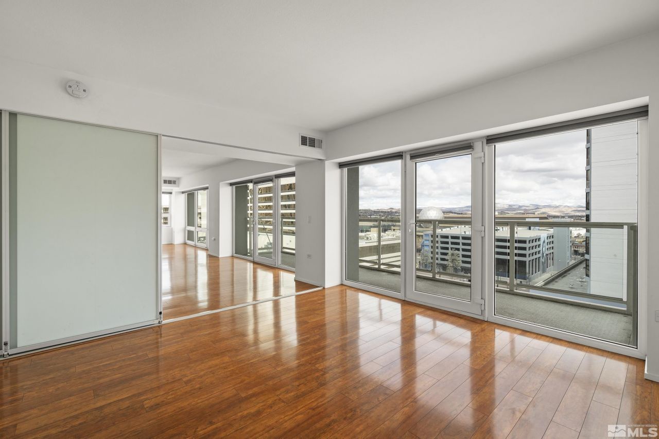 255 N Sierra Street, Unit 1011, Reno, NV 89501 Photo