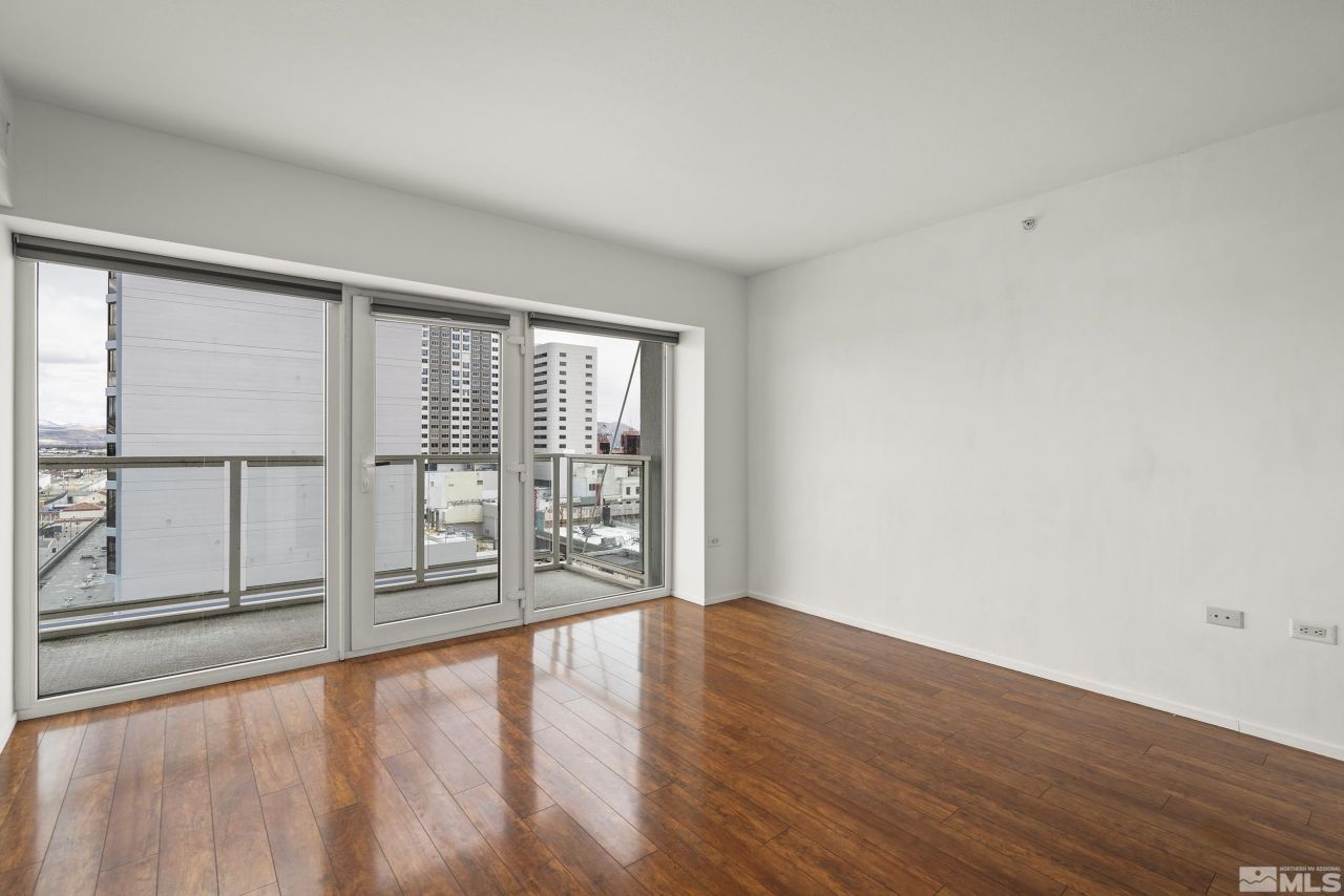 255 N Sierra Street, Unit 1011, Reno, NV 89501 Photo