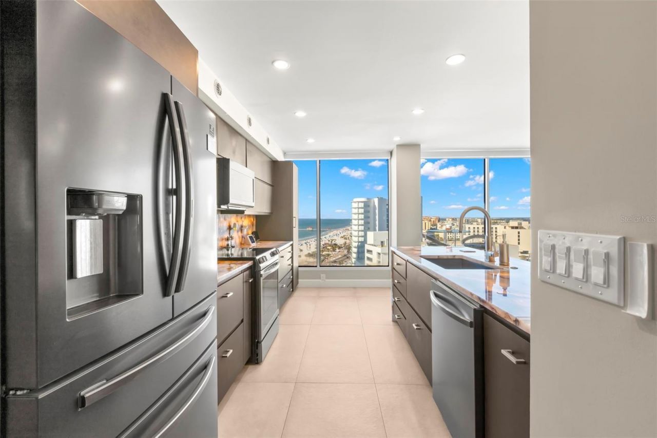 440 S Gulfview Boulevard, Unit 1701, Clearwater Beach, FL 33767 Photo