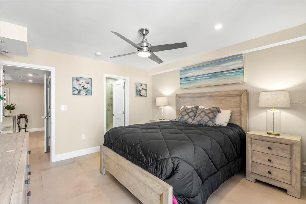 440 S Gulfview Boulevard, Unit 1701, Clearwater Beach, FL 33767 Photo