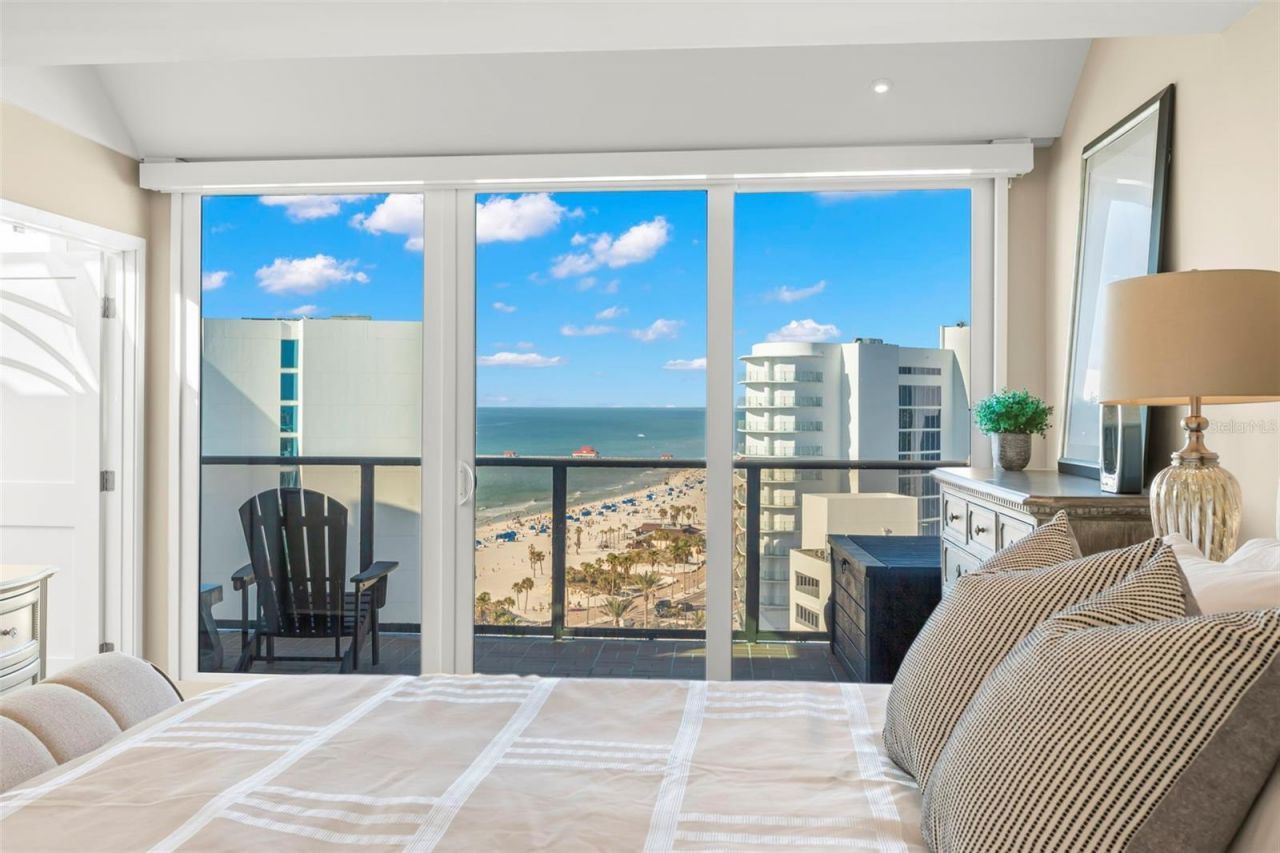 440 S Gulfview Boulevard, Unit 1701, Clearwater Beach, FL 33767 Photo