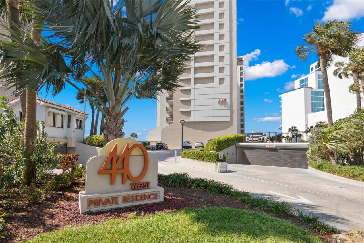 440 S Gulfview Boulevard, Unit 1701, Clearwater Beach, FL 33767 Photo