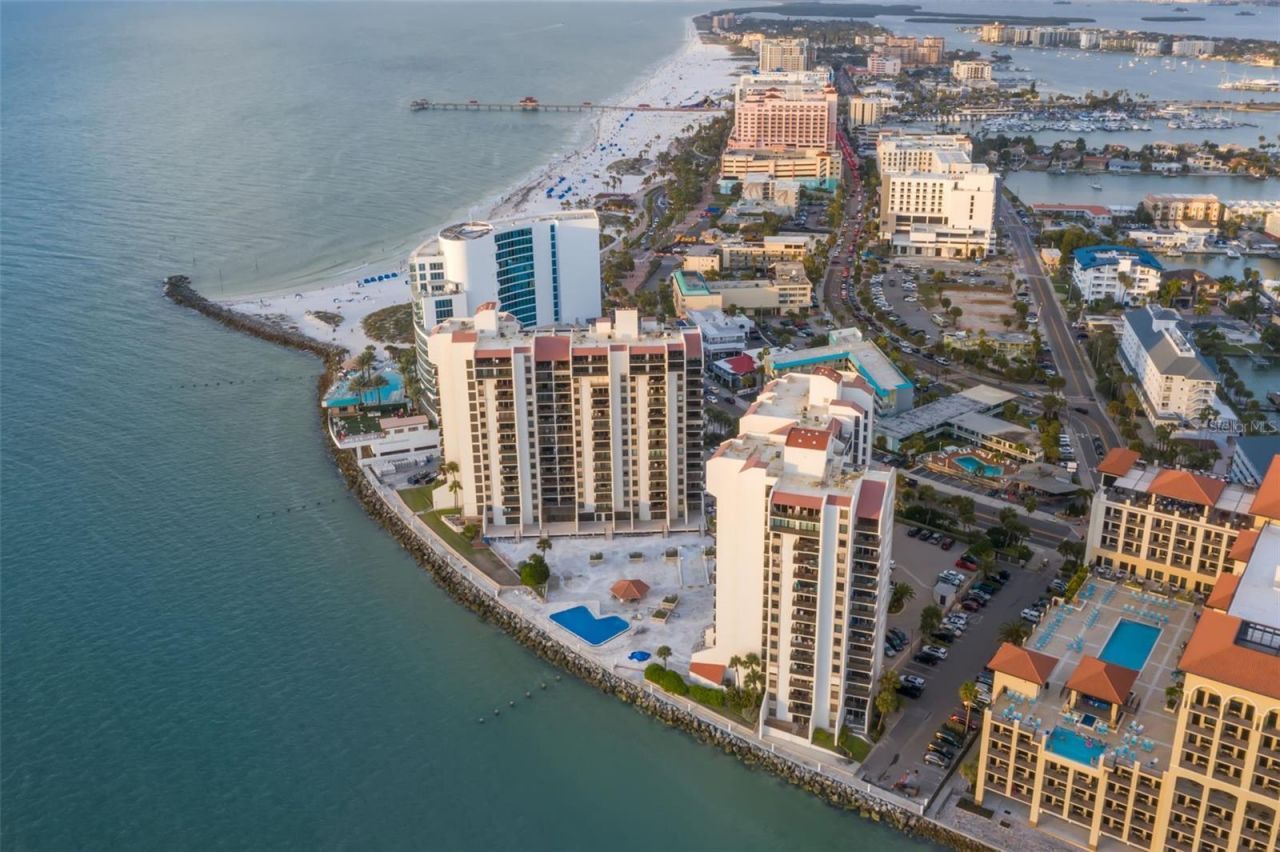 440 S Gulfview Boulevard, Unit 1701, Clearwater Beach, FL 33767 Photo