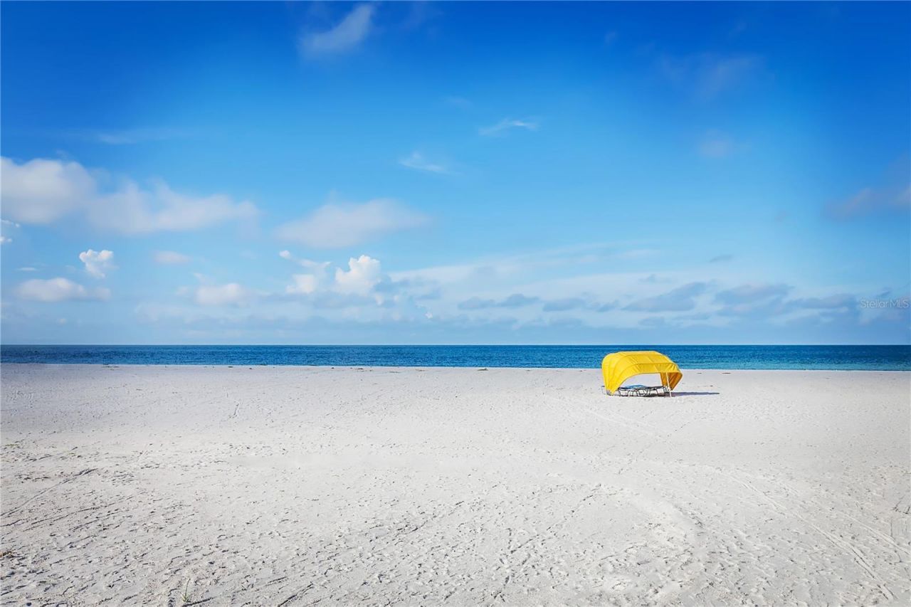 440 S Gulfview Boulevard, Unit 1701, Clearwater Beach, FL 33767 Photo
