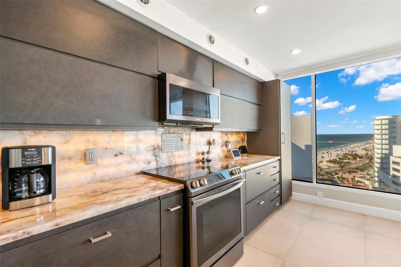 440 S Gulfview Boulevard, Unit 1701, Clearwater Beach, FL 33767 Photo