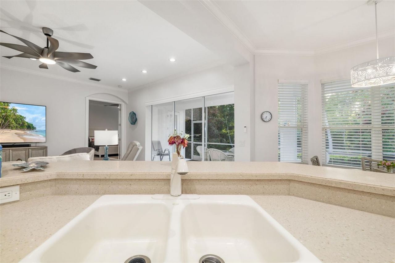 7016 Lennox Place, University Park, FL 34201 Photo