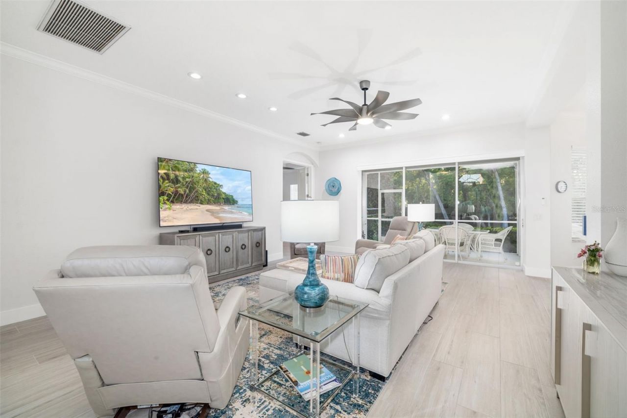 7016 Lennox Place, University Park, FL 34201 Photo