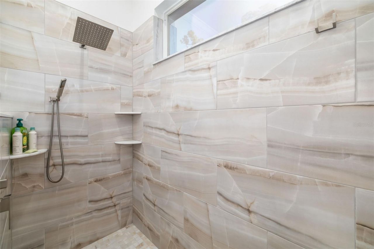 7016 Lennox Place, University Park, FL 34201 Photo