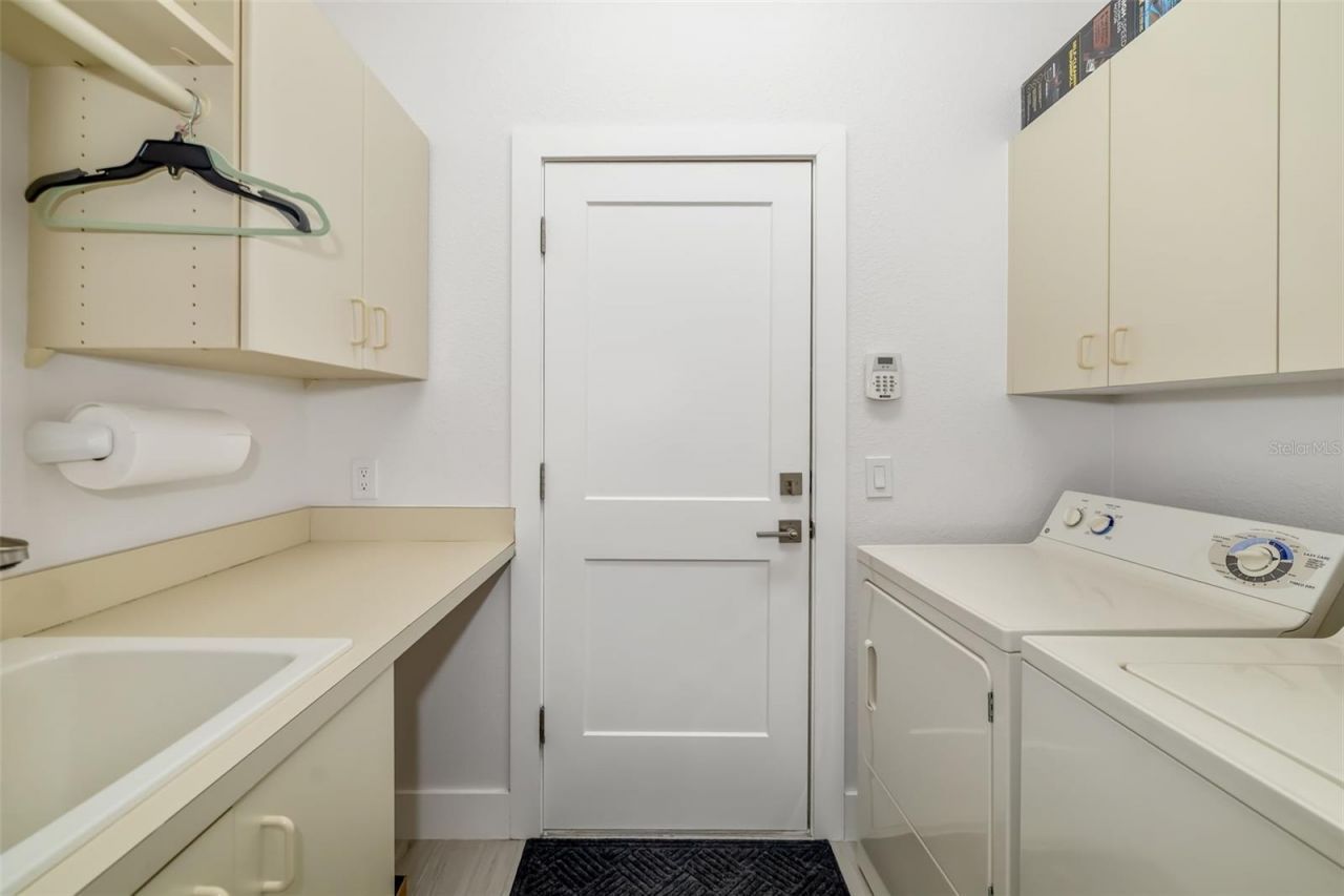 7016 Lennox Place, University Park, FL 34201 Photo