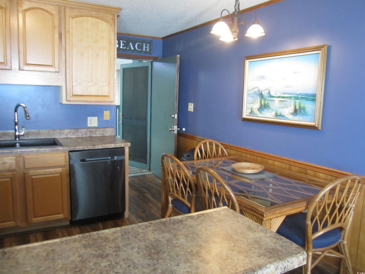 9540 Shore Dr. Photo 14