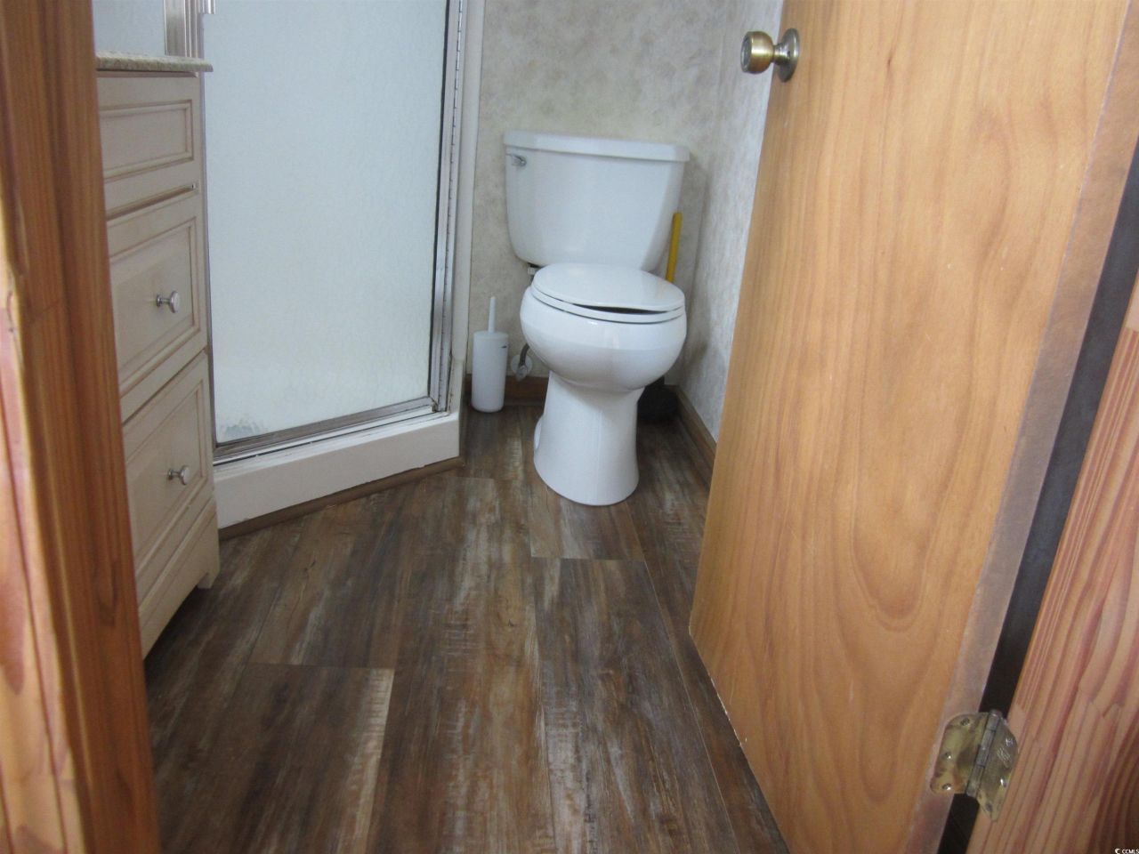 9540 Shore Dr. Photo 19