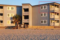 9540 Shore Dr. photo 4