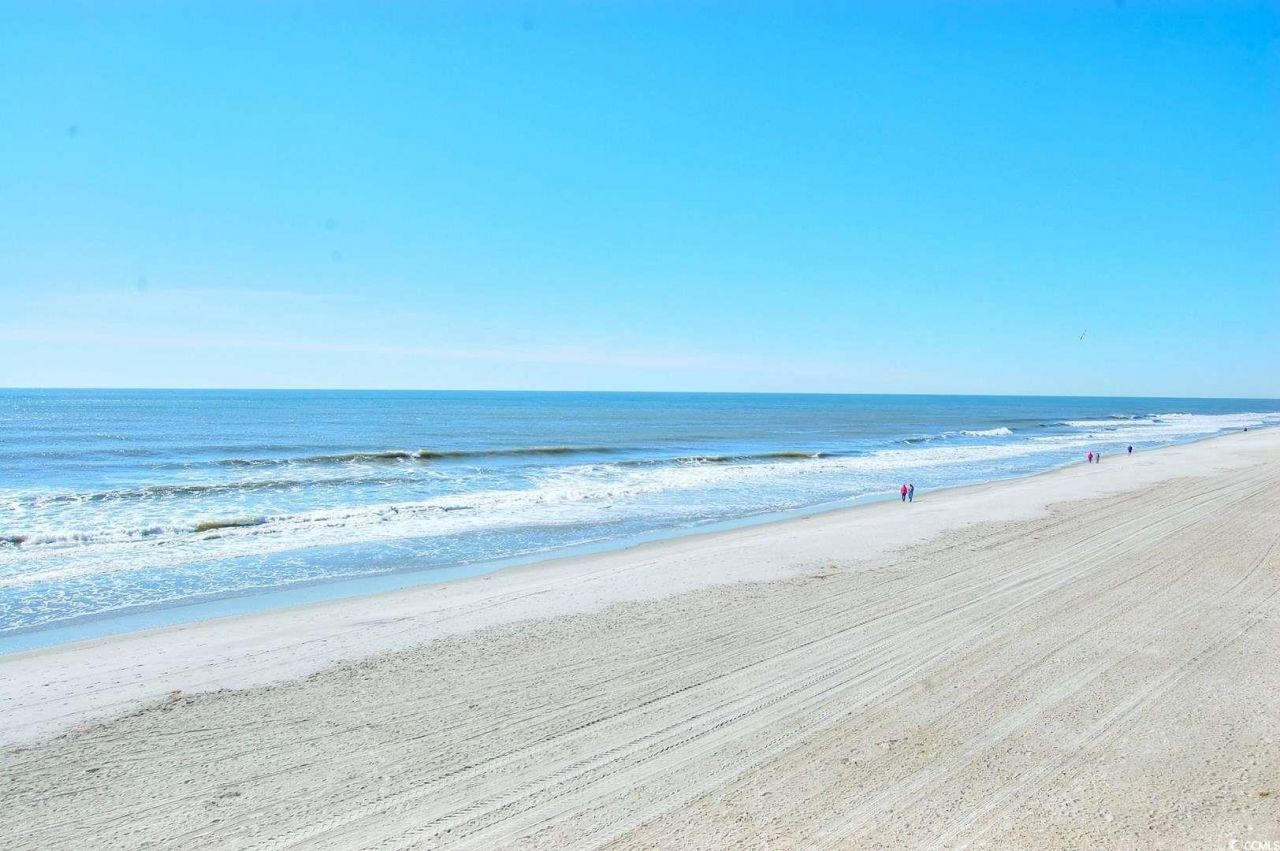 9540 Shore Dr. Photo 34