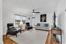 313 73rd Ave. N photo 4