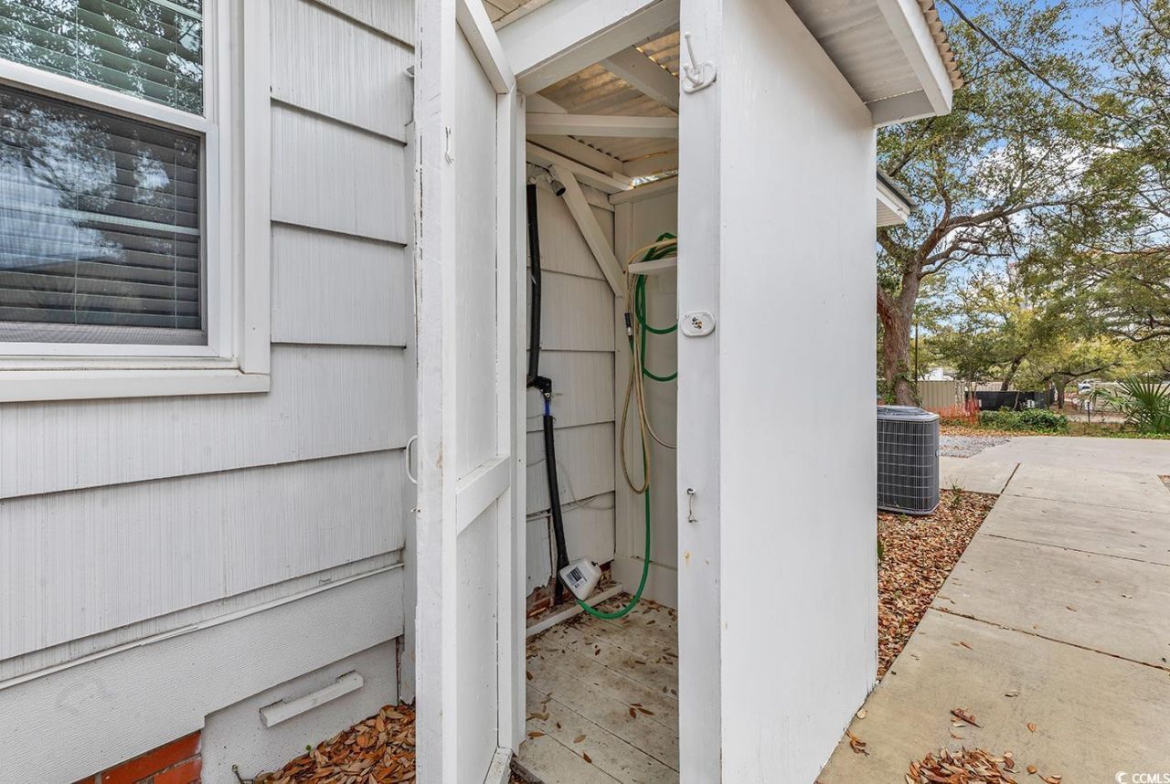 313 73rd Ave. N Photo 23