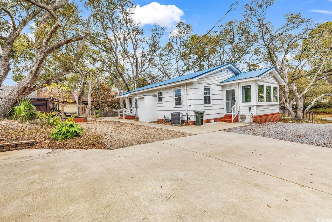 313 73rd Ave. N Photo 26