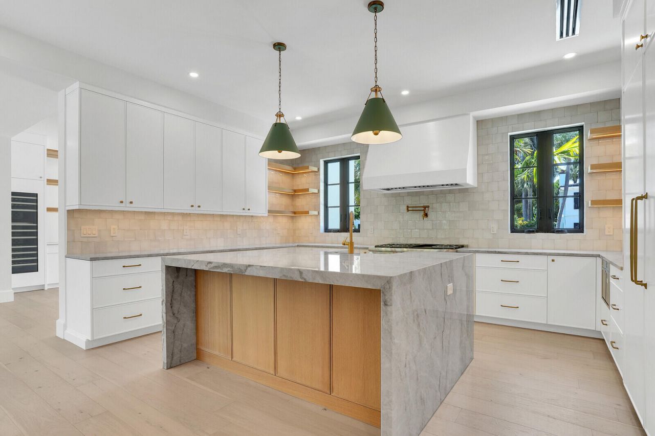 3408 Washington Road, West Palm Beach, FL 33405 Photo