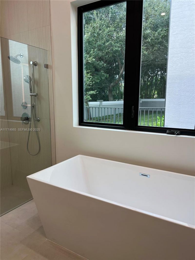 5725 W Ashwood, Hollywood, FL 33312 Photo