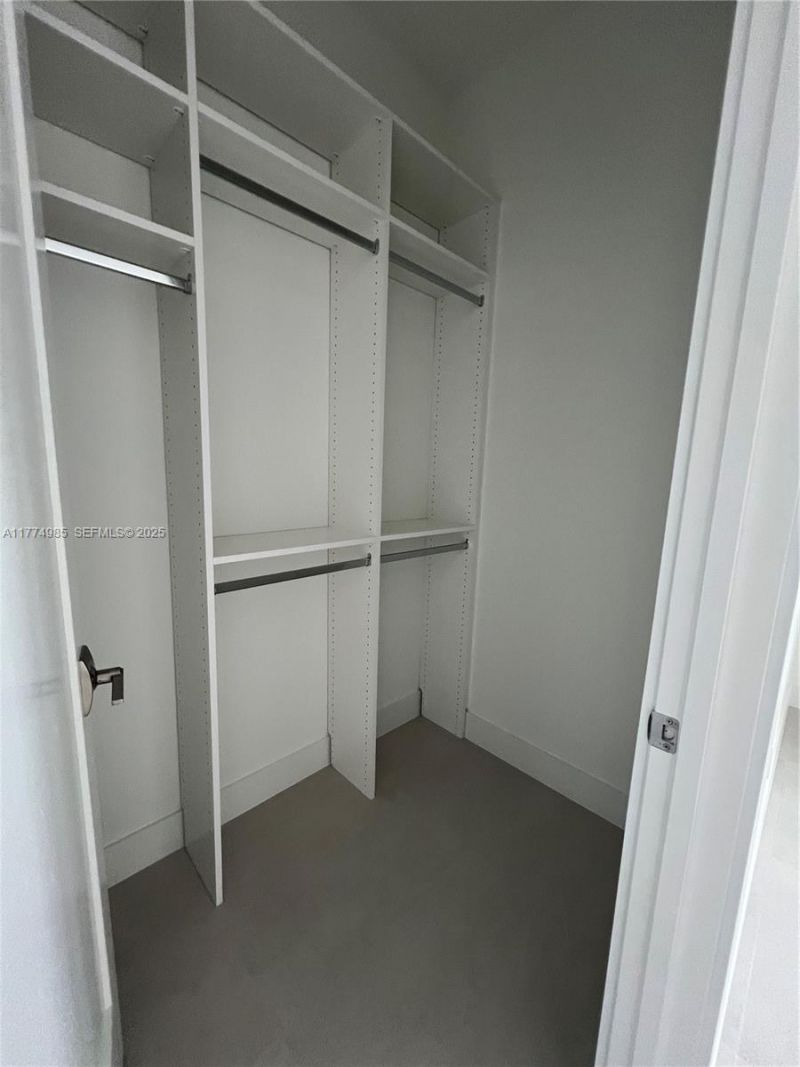 5725 W Ashwood, Hollywood, FL 33312 Photo