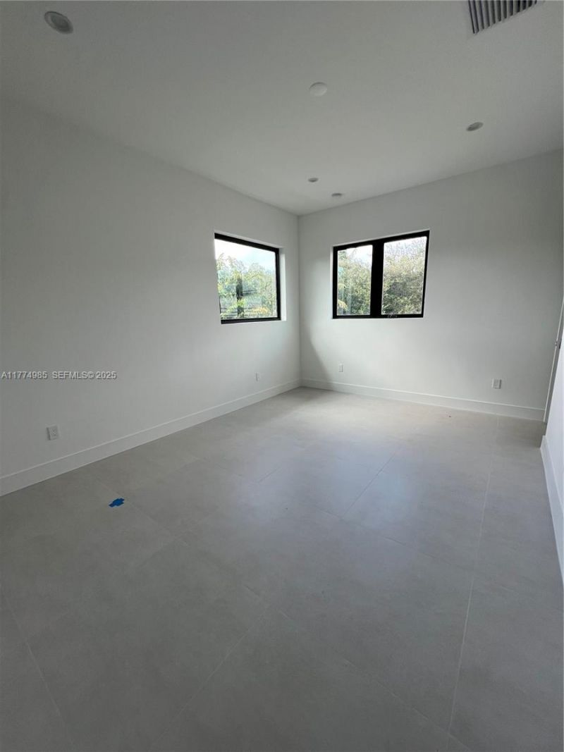 5725 W Ashwood, Hollywood, FL 33312 Photo