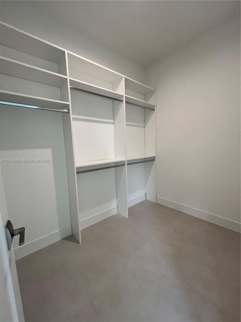 5725 W Ashwood, Hollywood, FL 33312 Photo