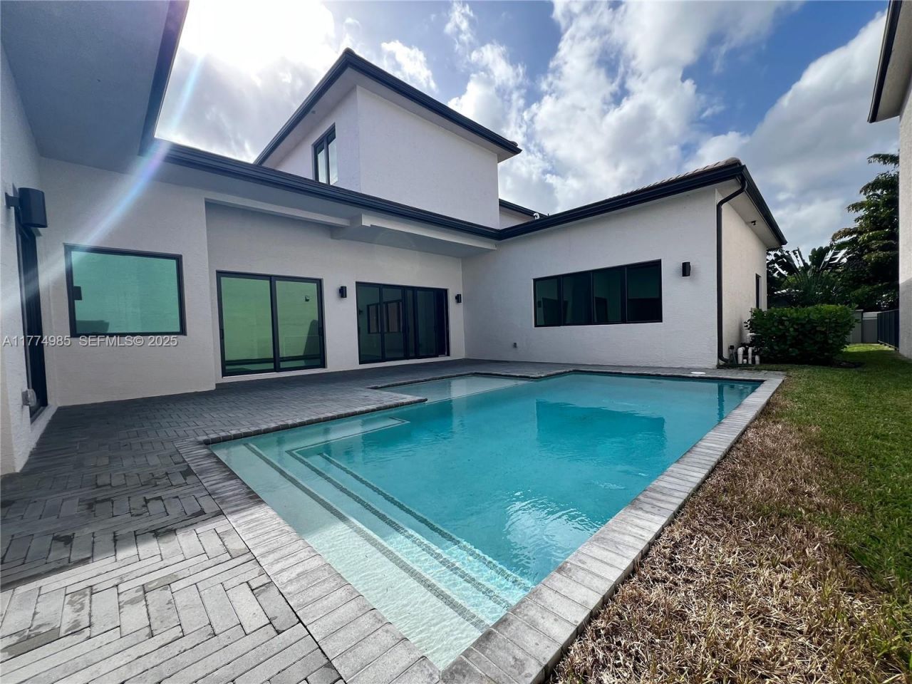 5725 W Ashwood, Hollywood, FL 33312 Photo