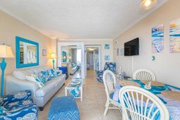 200 76th Ave. N photo 4