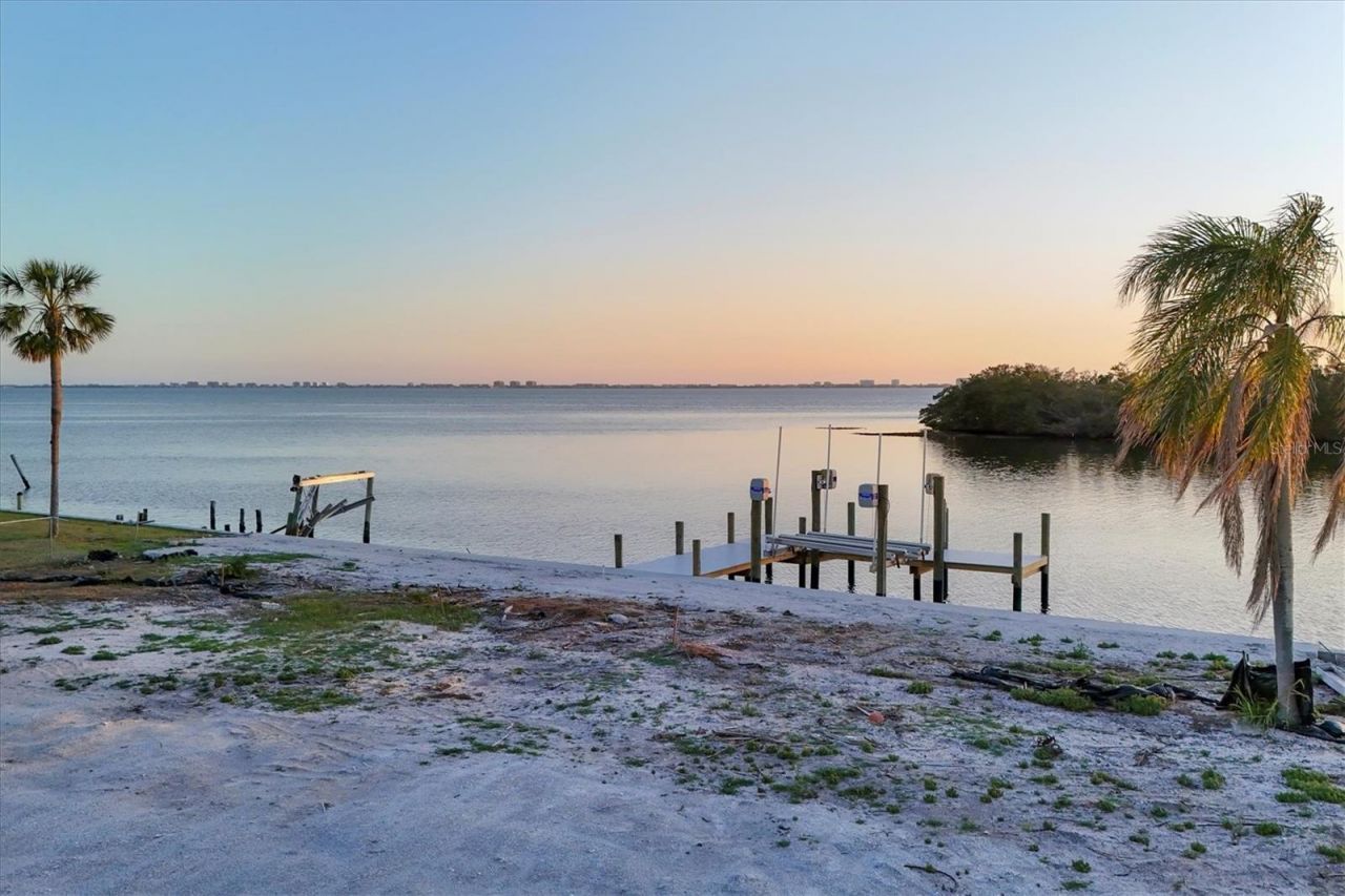 7314 Westmoreland Drive, Sarasota, FL 34243 Photo