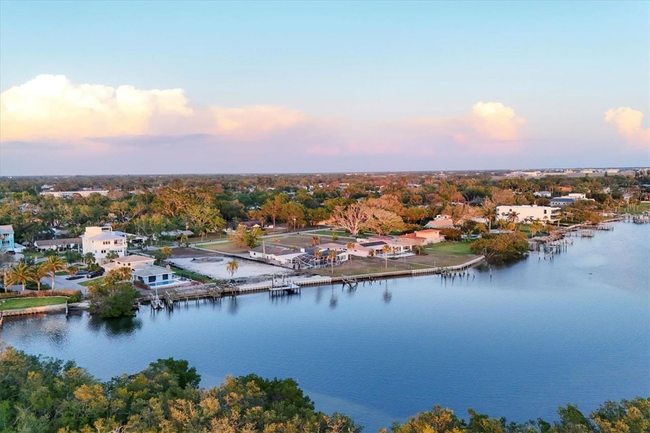 7314 Westmoreland Drive, Sarasota, FL 34243 Photo