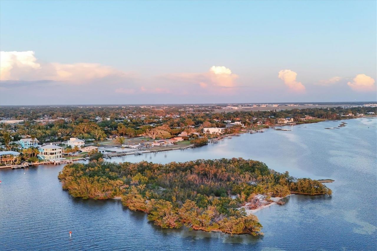 7314 Westmoreland Drive, Sarasota, FL 34243 Photo