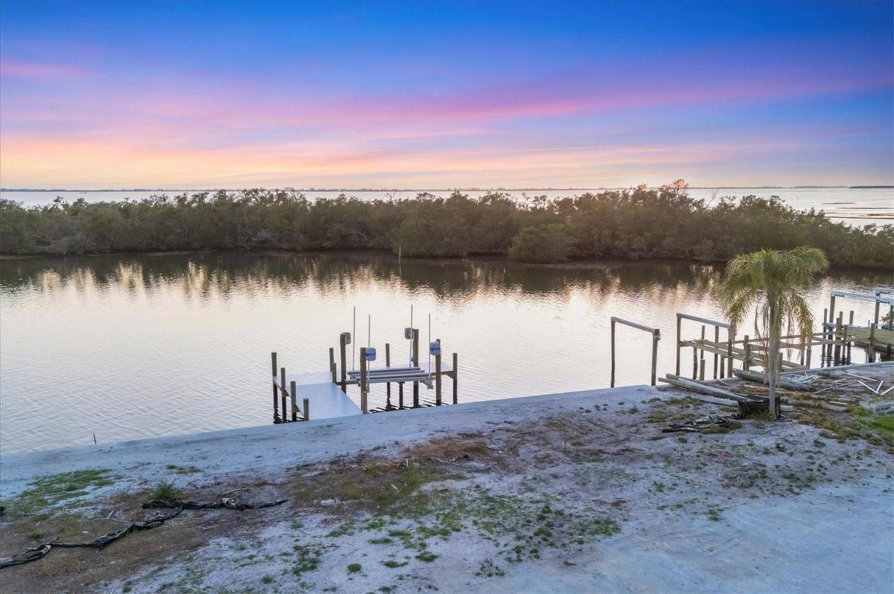 7314 Westmoreland Drive, Sarasota, FL 34243 Photo